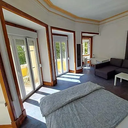 Guest house Parque Eduardo Vii Lisbon