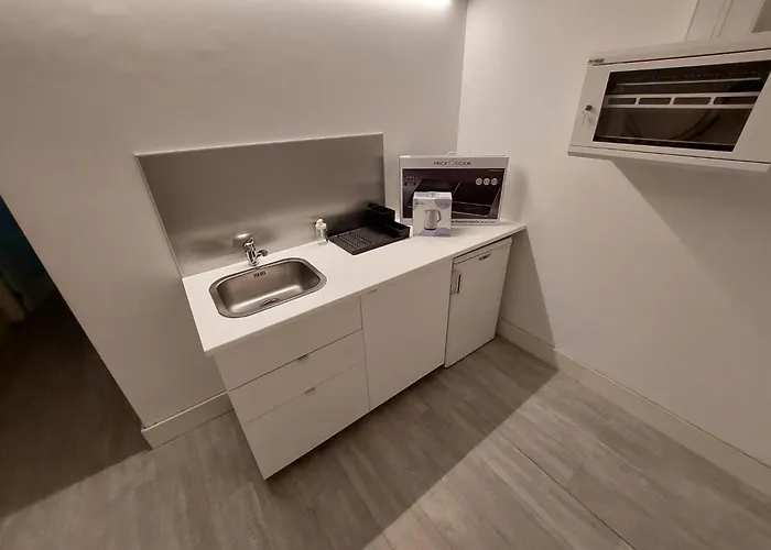 Parque Eduardo Vii 招待所 Lisboa